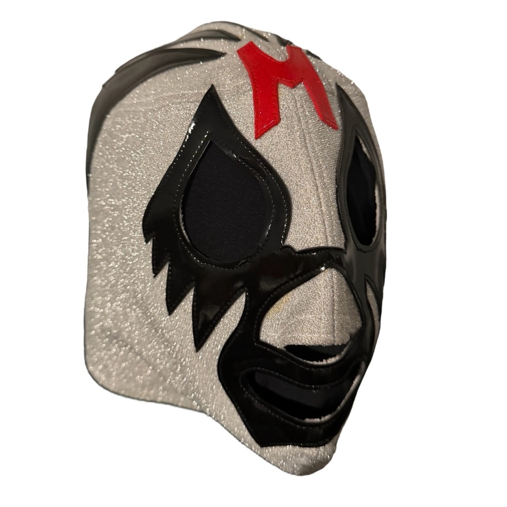 Semi pro grade Mil Mascaras lucha libre mask adult size large